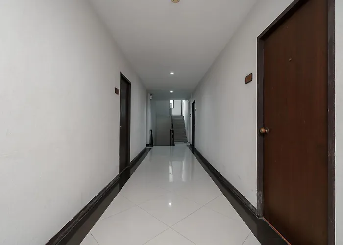 Collection O Khaosan Park Hotel 3*