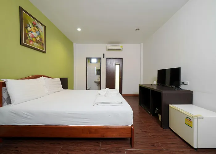 Collection O Khaosan Park Hotel